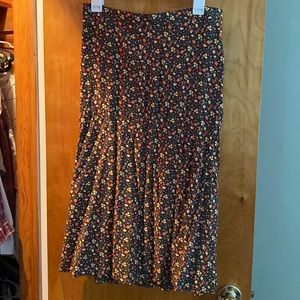 NWOT Old Navy midi floral skirt